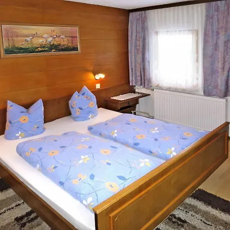 Neumann By Interhome Apartamento Finkenberg